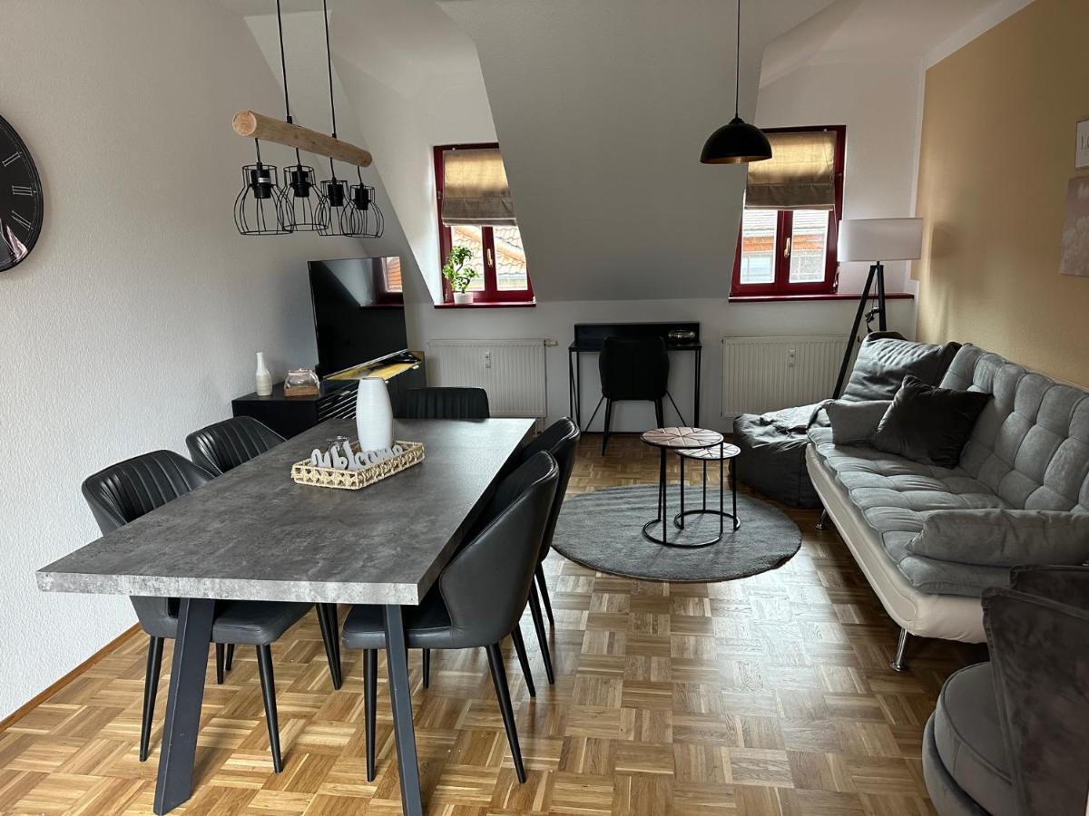 Goldigeferienwohnung "Am Markt" In Pirna Bagian luar foto